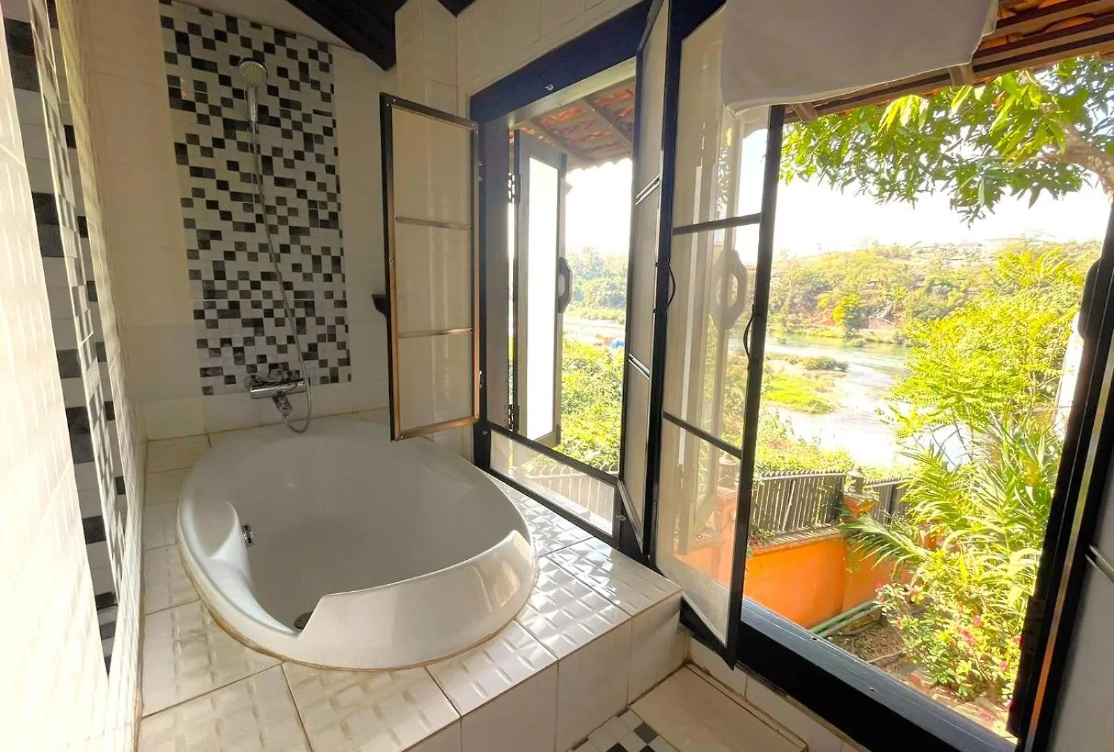 Hotel Namkhan View Luangprabang Resort Laos